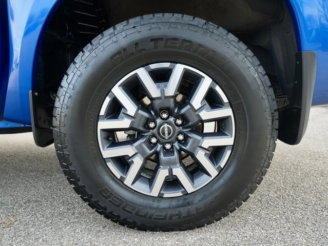 Used 2024 Nissan Frontier SL w/ Technology Package image 31