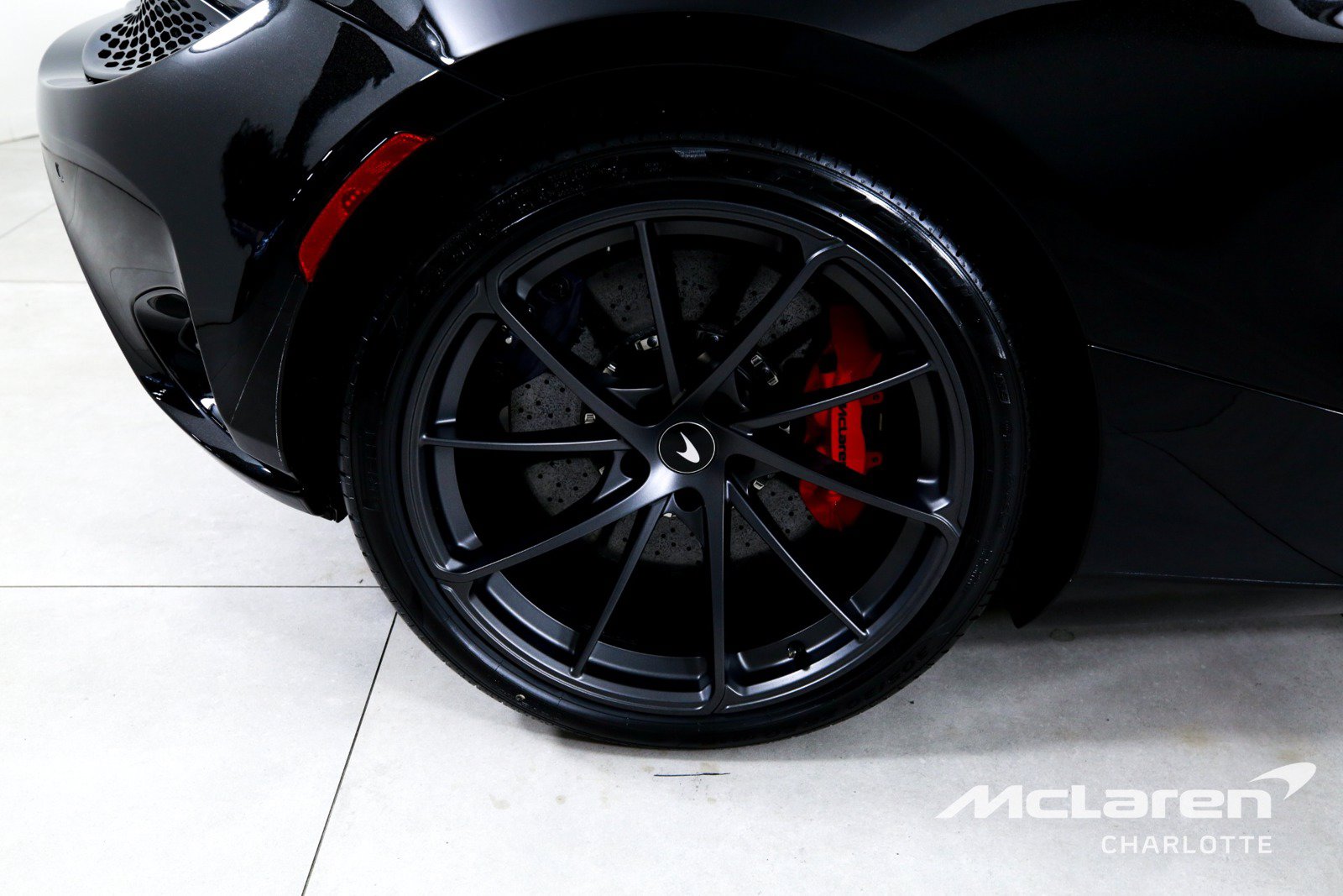 New 2026 McLaren 750S Spider RWD image 25