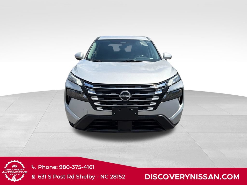 Certified 2025 Nissan Rogue SV AWD/4WD image 2