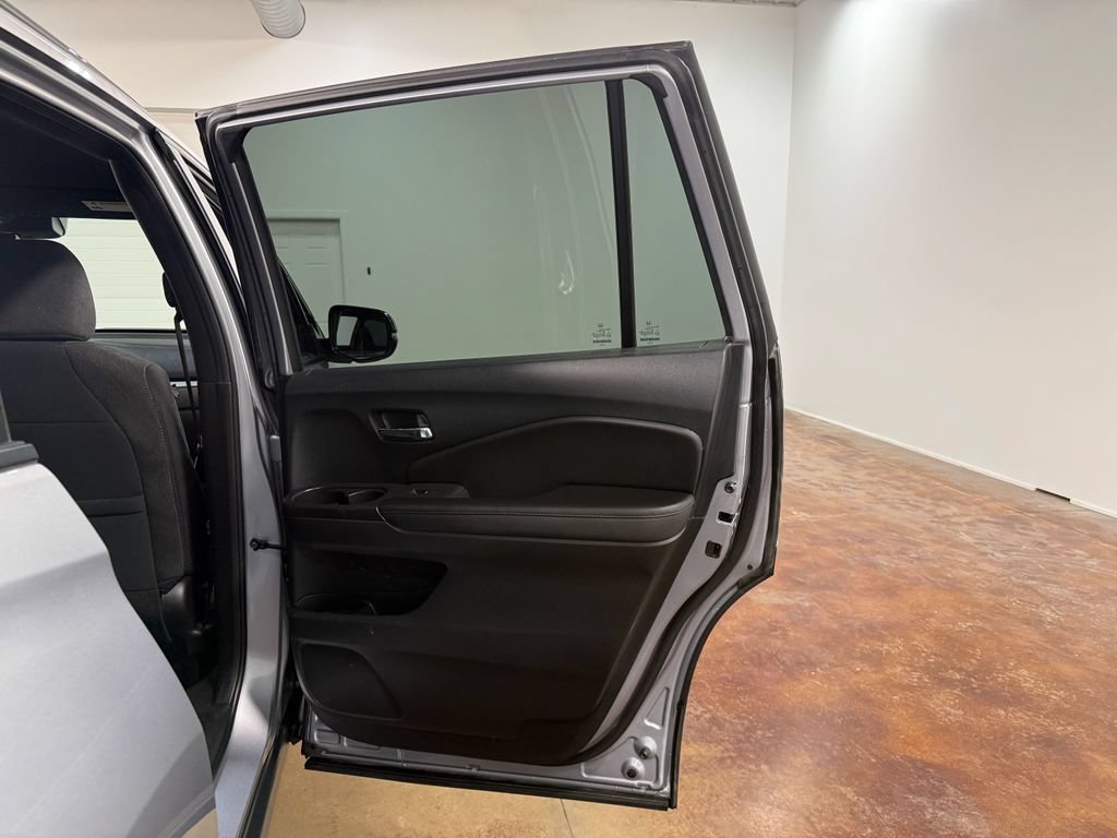 Used 2022 Honda Pilot Sport image 65