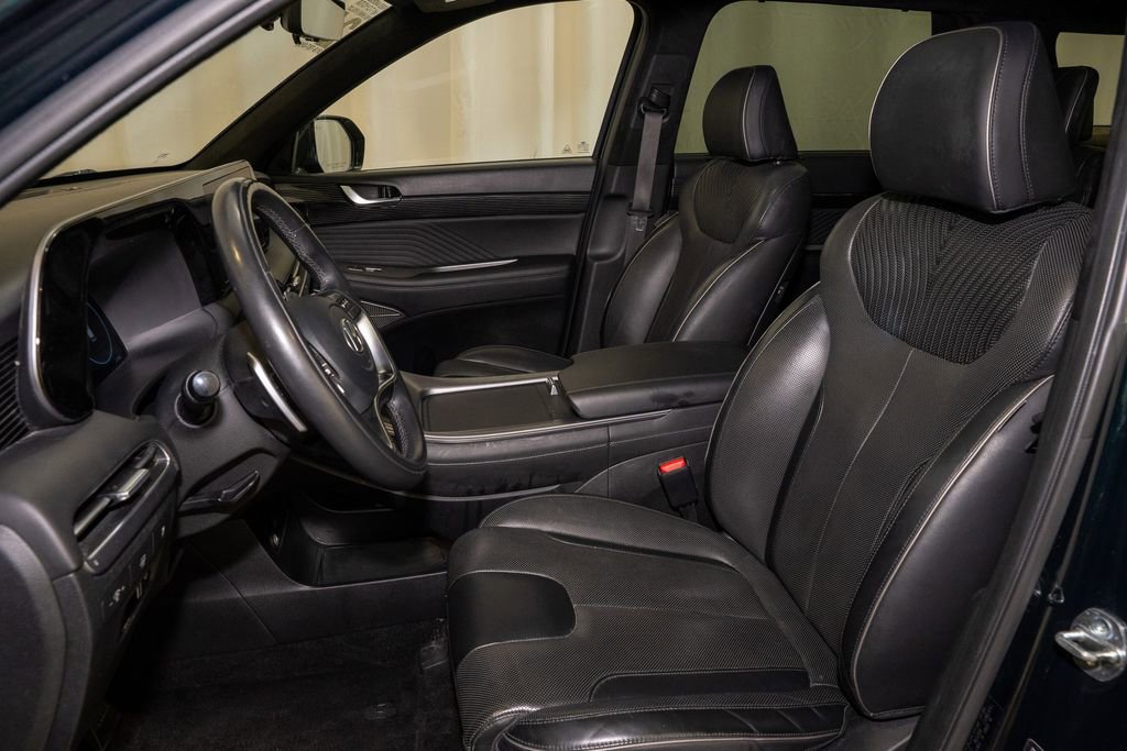 Used 2024 Hyundai Palisade Calligraphy image 13