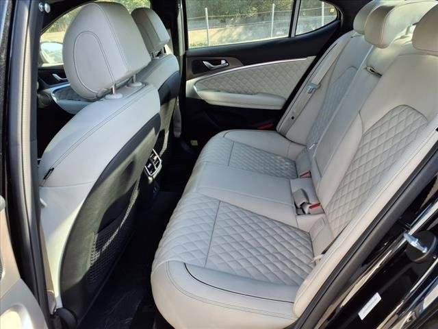 Used 2025 Genesis G70 3.3T Advanced w/ Sport Prestige Package image 7