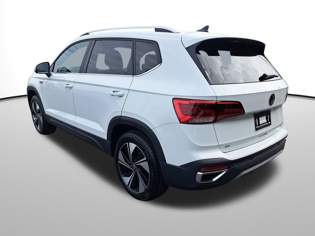 Used 2024 Volkswagen Taos SE image 8