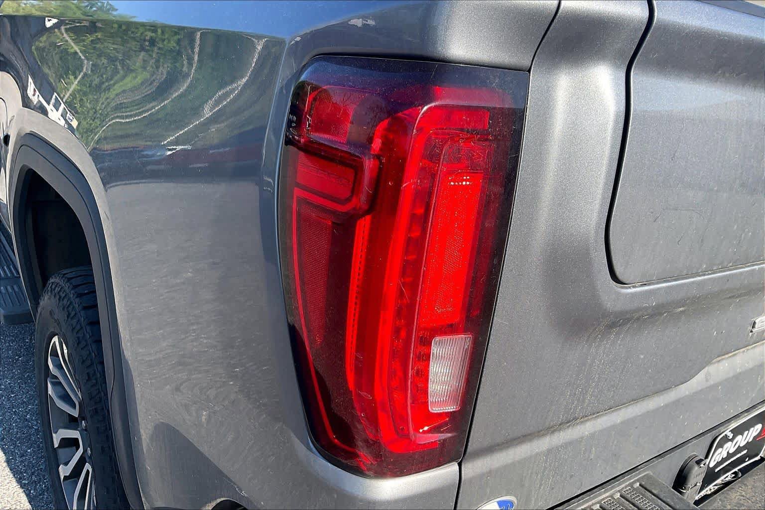 Used 2020 GMC Sierra 1500 AT4 w/ Off-Road Performance Package AWD/4WD image 29