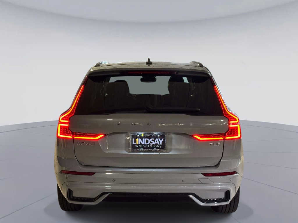 Used 2025 Volvo XC60 T8 Plus w/ Climate Package AWD/4WD image 8