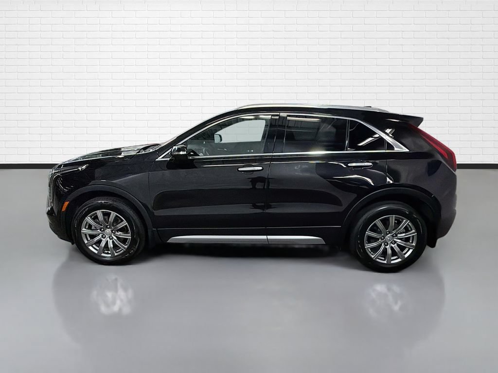 Used 2023 Cadillac XT4 Premium Luxury w/ Technology Package AWD/4WD image 6