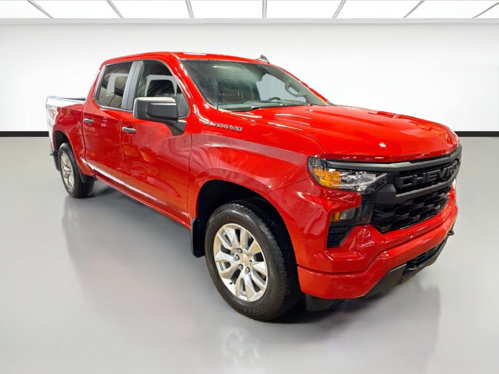 Used 2024 Chevrolet Silverado 1500 Custom w/ LPO, Dark Essentials Package AWD/4WD image 3