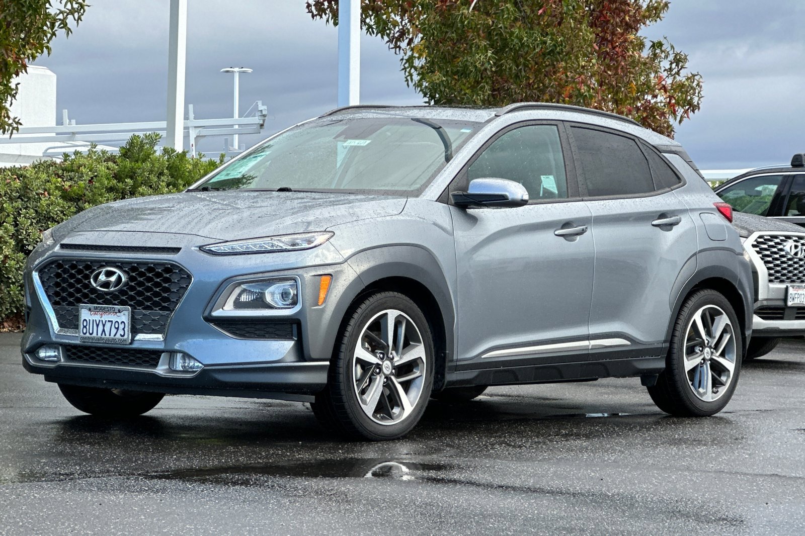 Used 2021 Hyundai Kona Limited w/ Cargo Package image 8