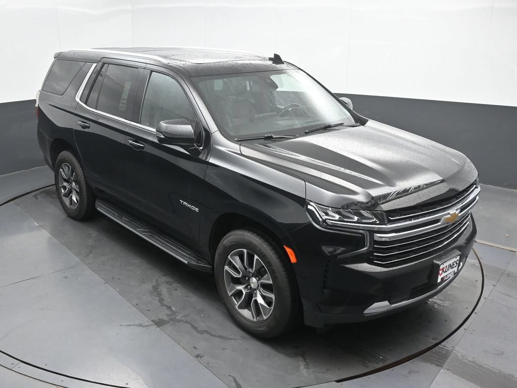 Used 2022 Chevrolet Tahoe LT w/ Luxury Package AWD/4WD image 37