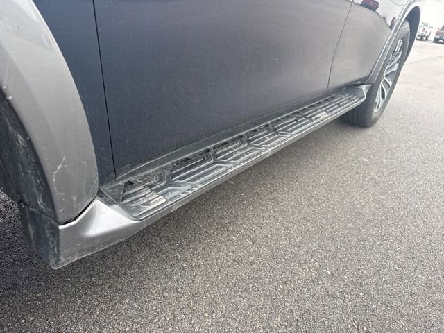 Used 2019 Nissan Armada SL w/ Premium Package image 12