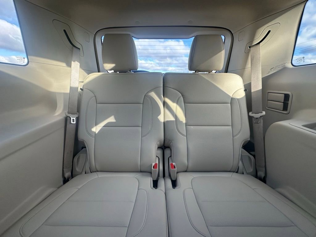 Used 2022 GMC Acadia Denali w/ Denali Ultimate Package image 28