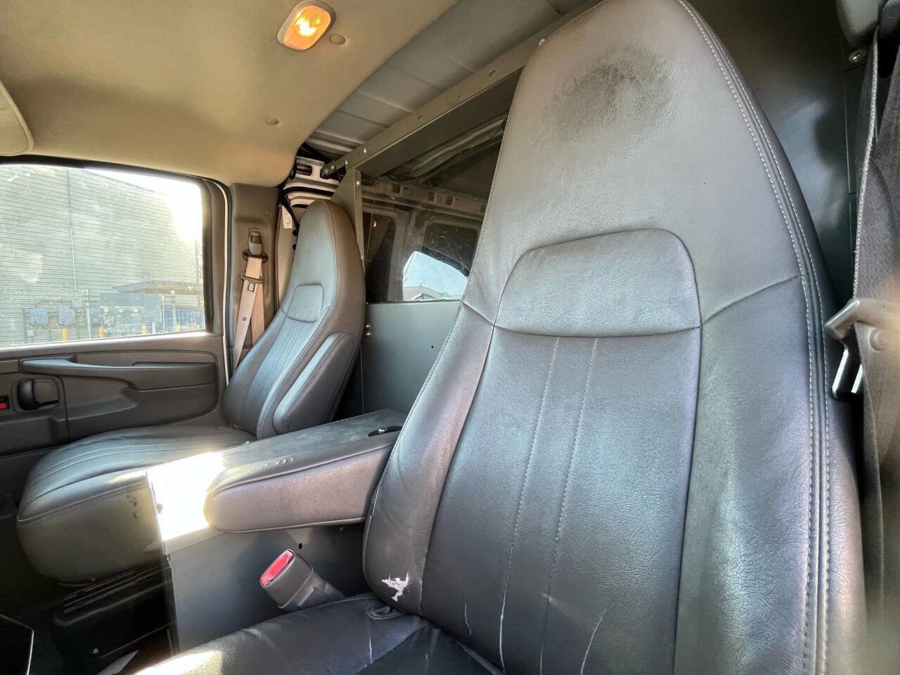 Used 2012 Chevrolet Express 2500 w/ Cold Climate Package image 23