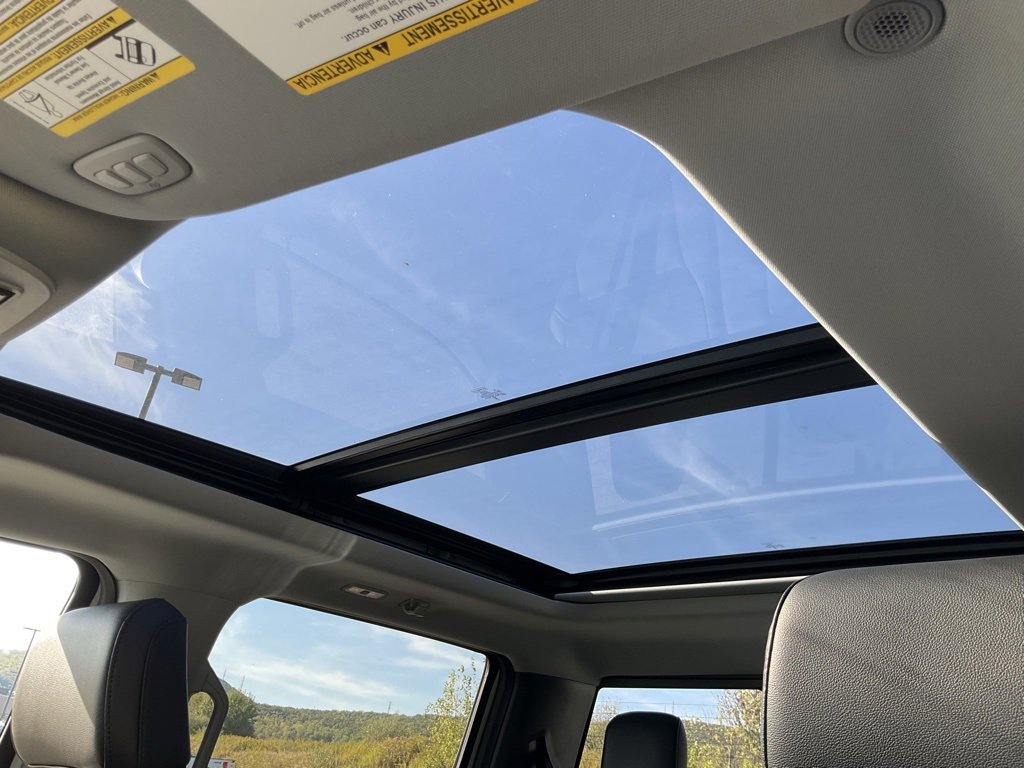 New 2026 Ford F350 Lariat image 3