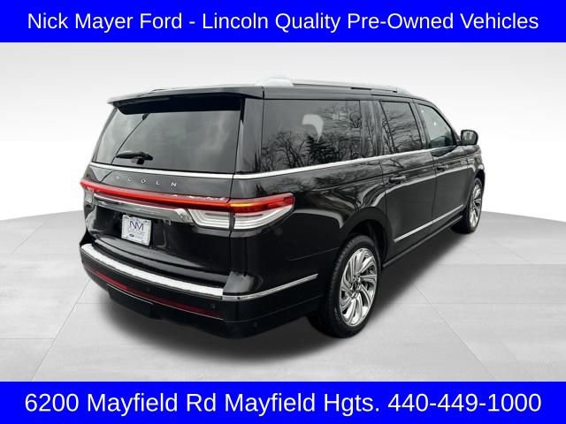Used 2024 Lincoln Navigator L 4WD image 7