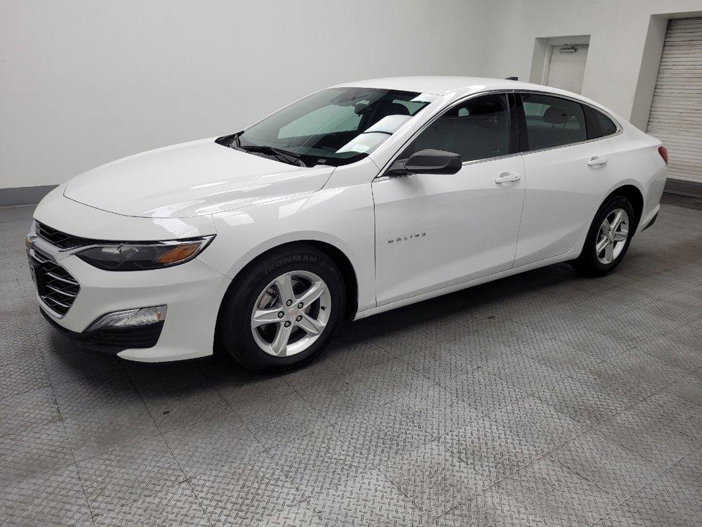 Used 2024 Chevrolet Malibu LS FWD image 2