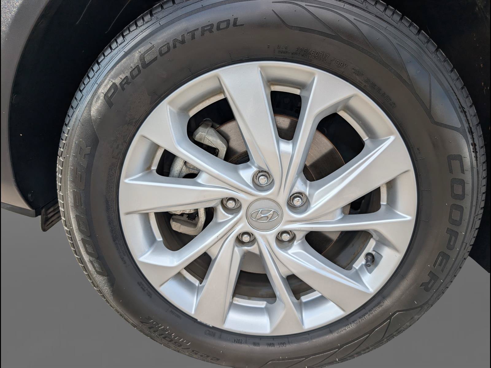 Used 2020 Hyundai Tucson Value FWD image 25