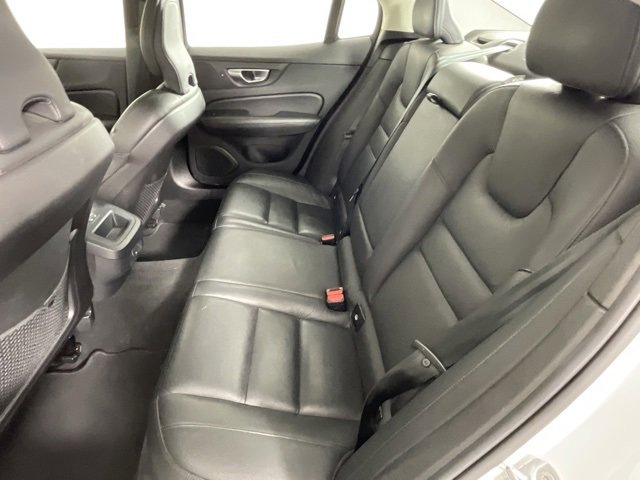 Used 2024 Volvo S60 B5 Plus image 17