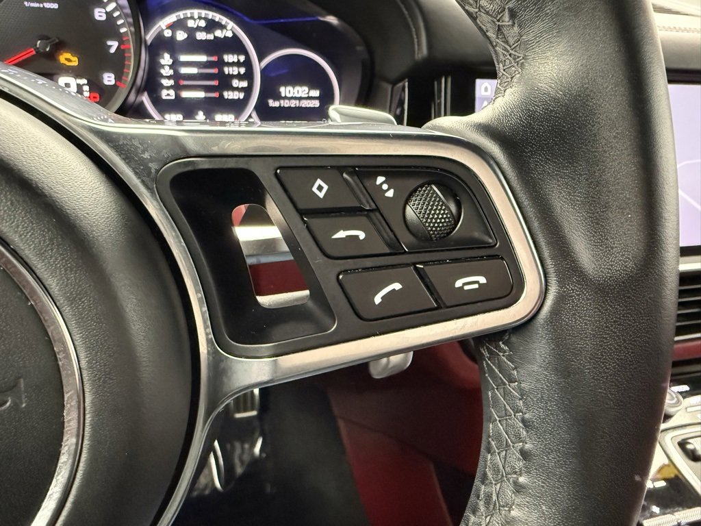 Used 2019 Porsche Cayenne S image 30