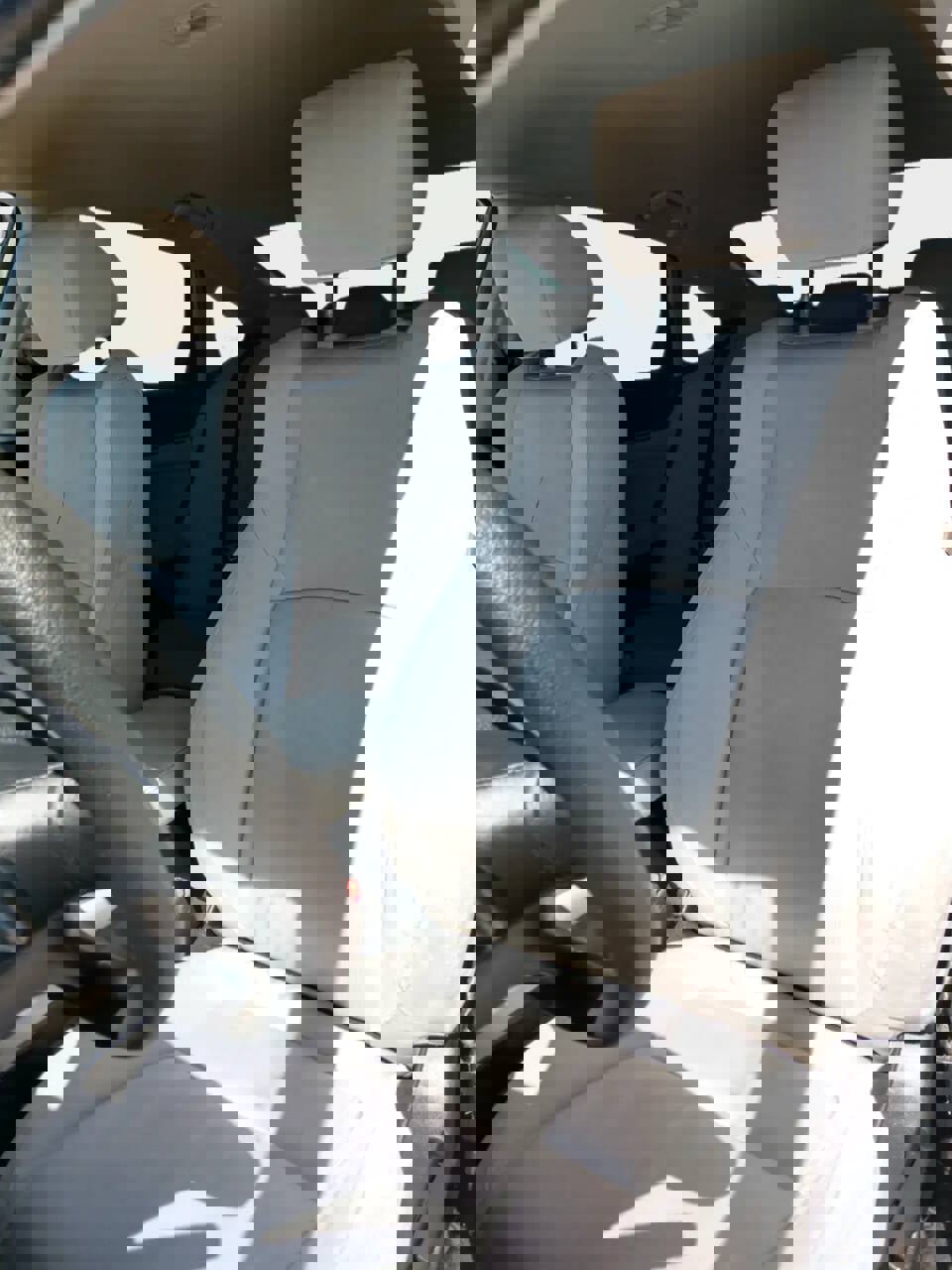 Used 2018 Honda Accord LX image 10