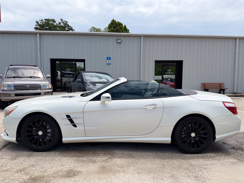 Used 2013 Mercedes-Benz SL 550 image 15