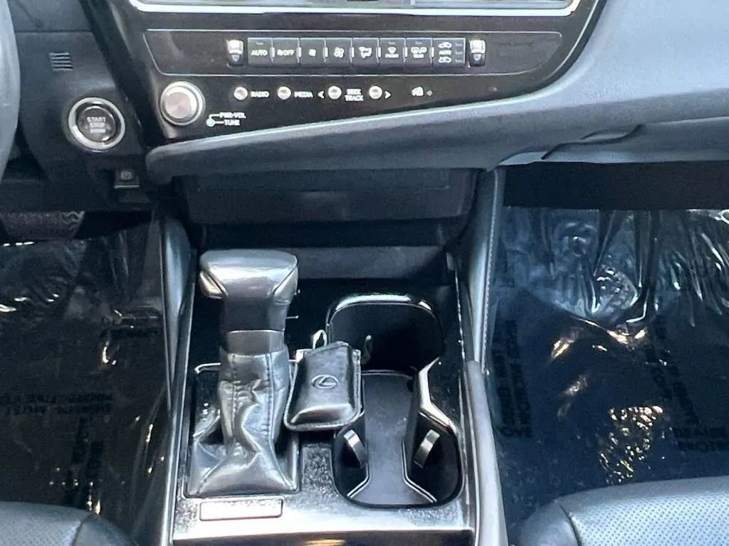 Used 2023 Lexus ES 350 w/ Accessory Package (Z1) FWD image 10
