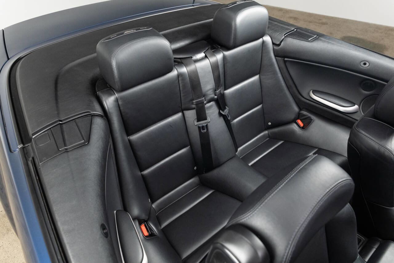 Used 2005 BMW M3 Convertible image 84