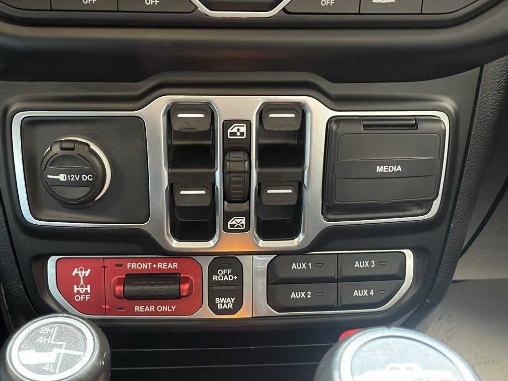 Used 2021 Jeep Gladiator Rubicon w/ Dual Top Group image 36