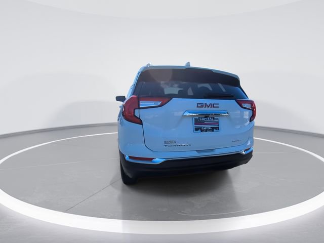 Used 2024 GMC Terrain SLT image 7
