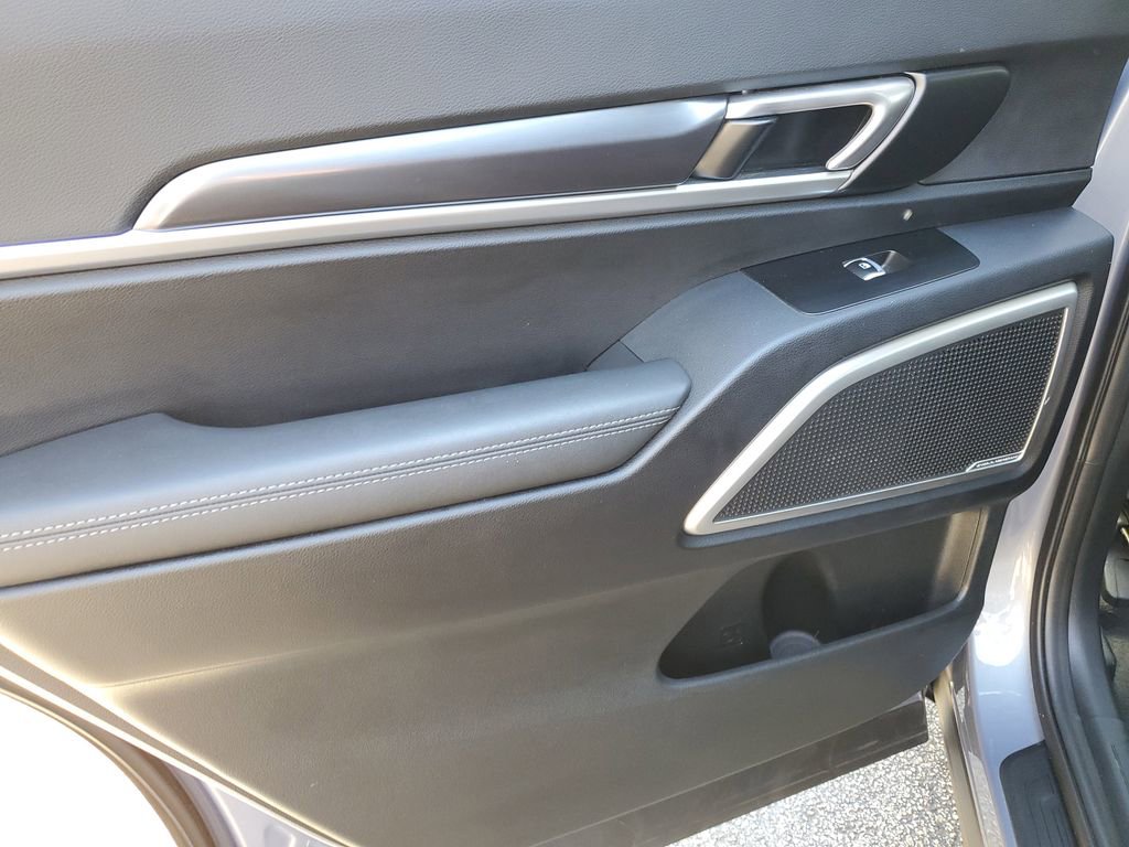 Certified 2023 Kia Telluride S AWD/4WD image 17