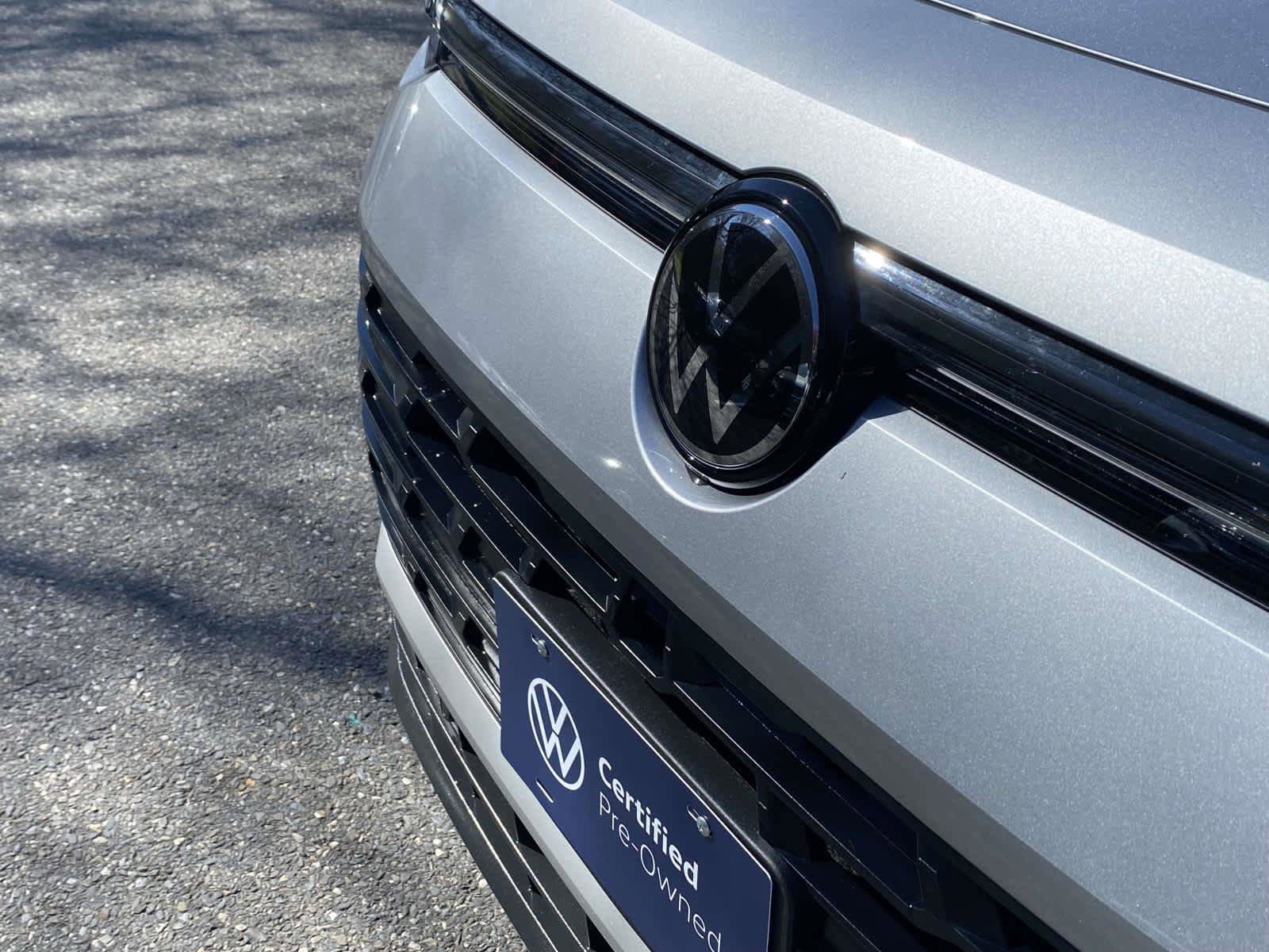 Used 2025 Volkswagen Tiguan S AWD/4WD image 11