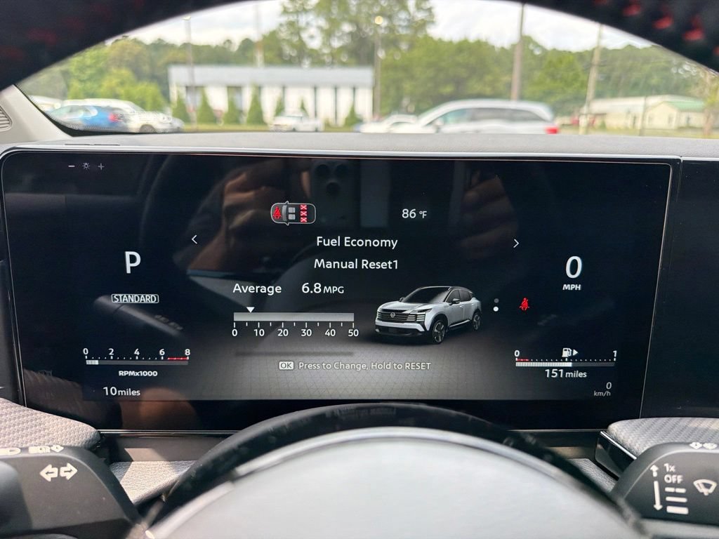 New 2026 Nissan Kicks SR w/ Cold Weather Package AWD/4WD image 7