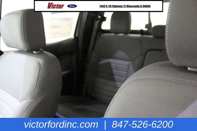 Used 2022 Ford Escape SE w/ SE Sport Appearance Package image 15