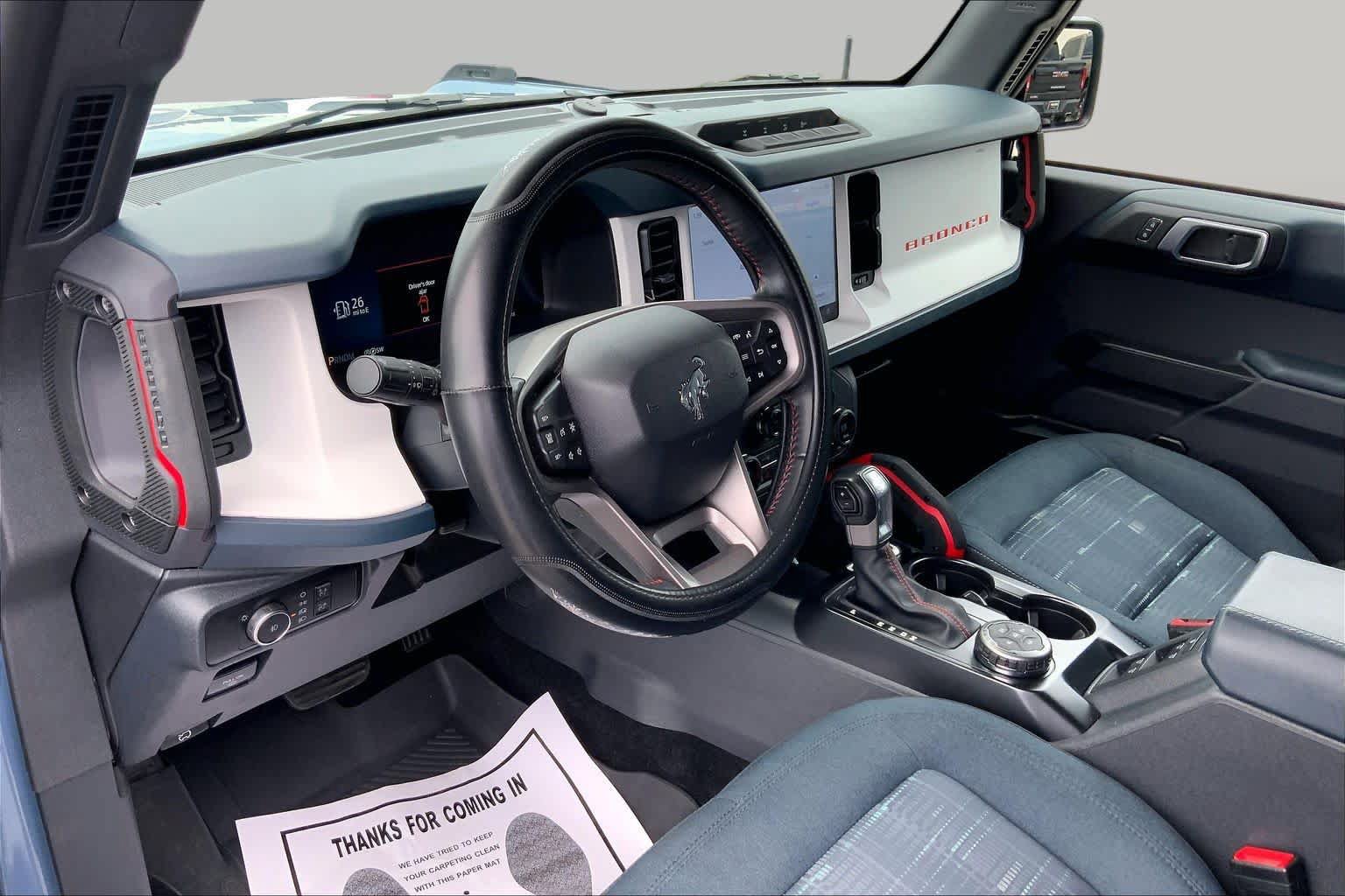 Used 2025 Ford Bronco Heritage Edition AWD/4WD image 17