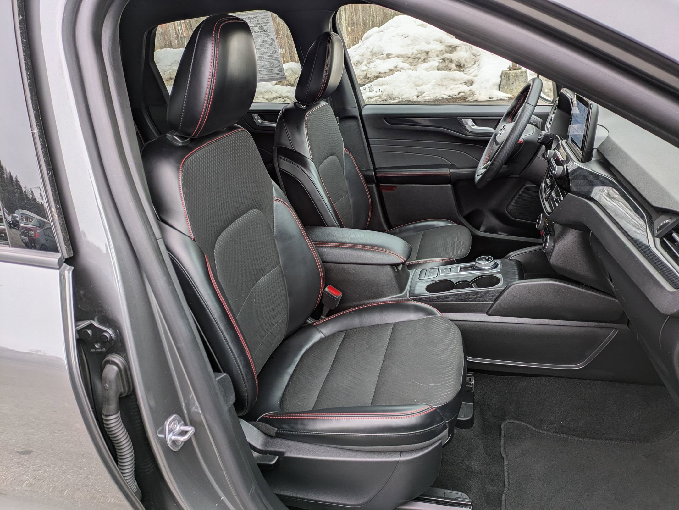 Used 2025 Ford Escape ST-Line Select image 21