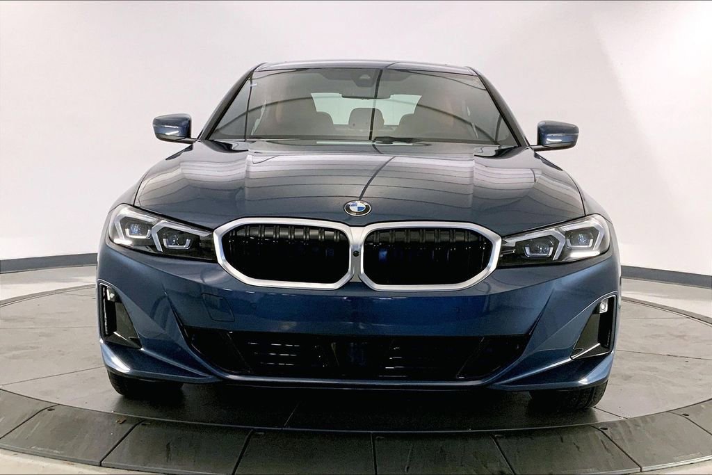 Certified 2025 BMW 330i xDrive Sedan w/ Premium Package AWD/4WD image 2