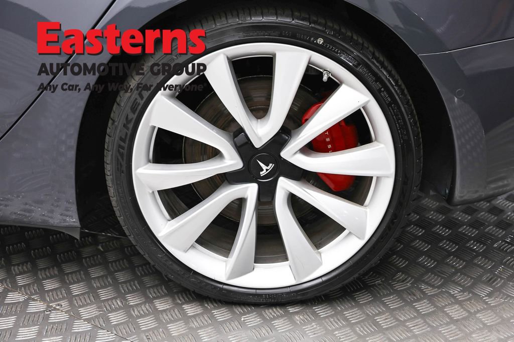 Used 2019 Tesla Model 3 Performance image 8