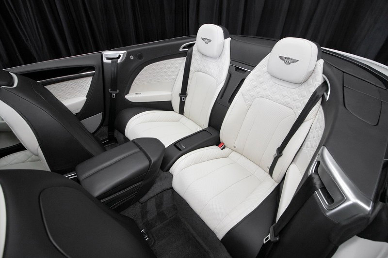 Used 2020 Bentley Continental GT V8 First Edition image 37