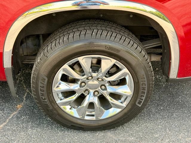 Used 2021 Chevrolet Silverado 1500 LTZ w/ LTZ Premium Package AWD/4WD image 31