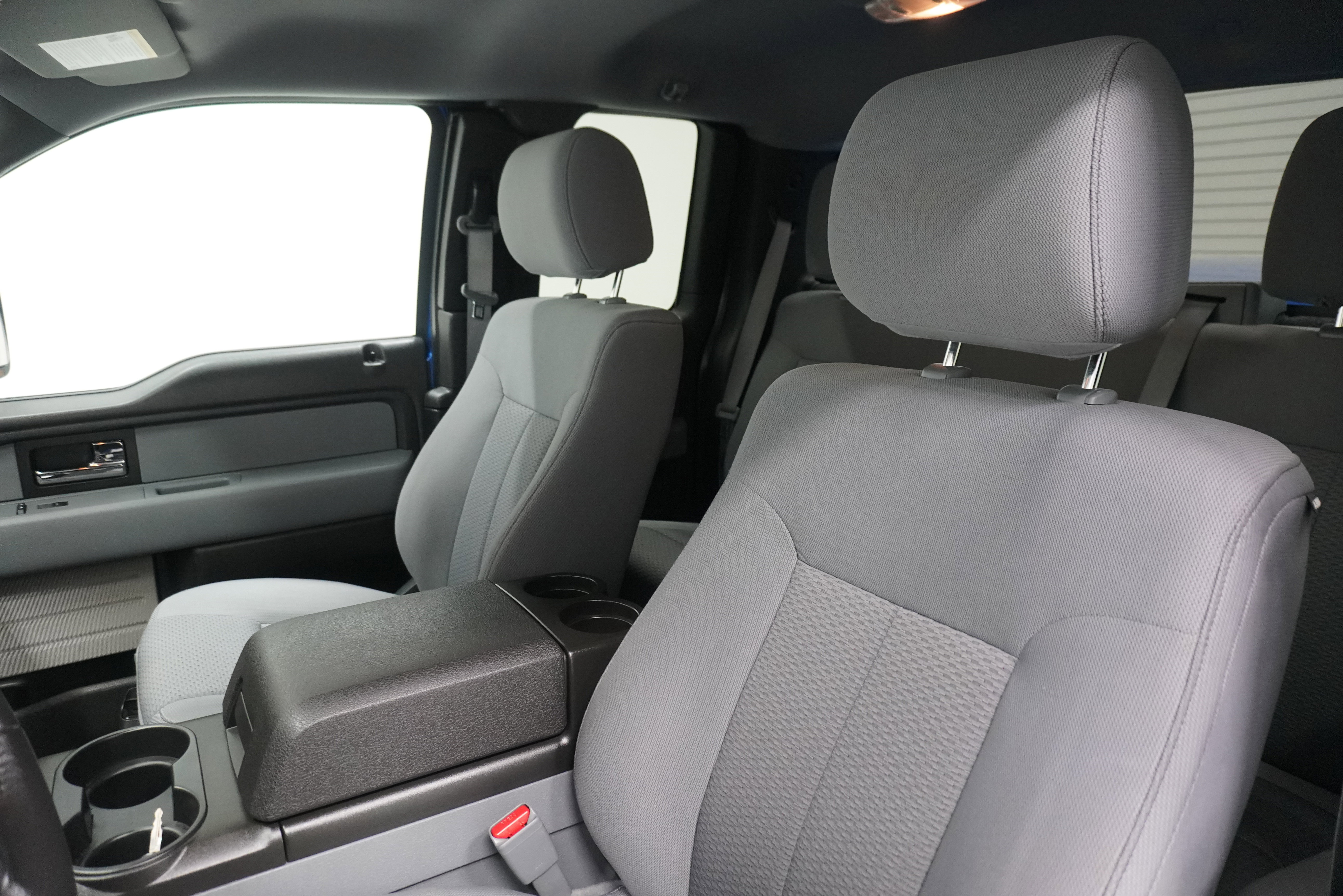 Used 2013 Ford F150 XLT w/ Mid Equipment Group image 10