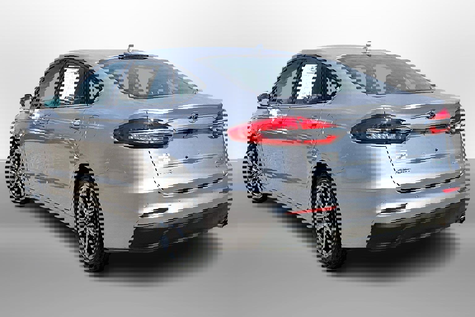 Used 2020 Ford Fusion SEL image 10