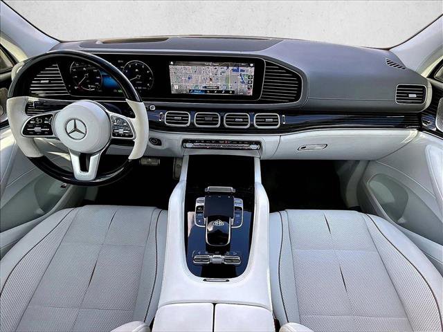 Used 2023 Mercedes-Benz Maybach GLS 600 4MATIC image 16