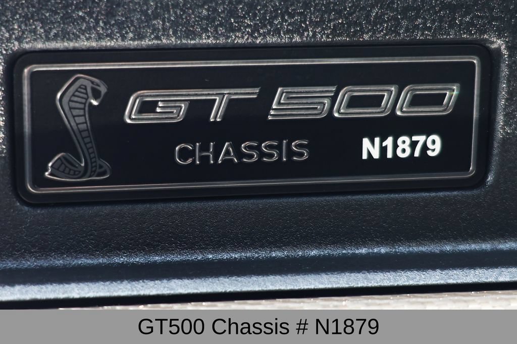 Used 2022 Ford Mustang Shelby GT500 w/ Carbon Fiber Track Pack RWD image 7