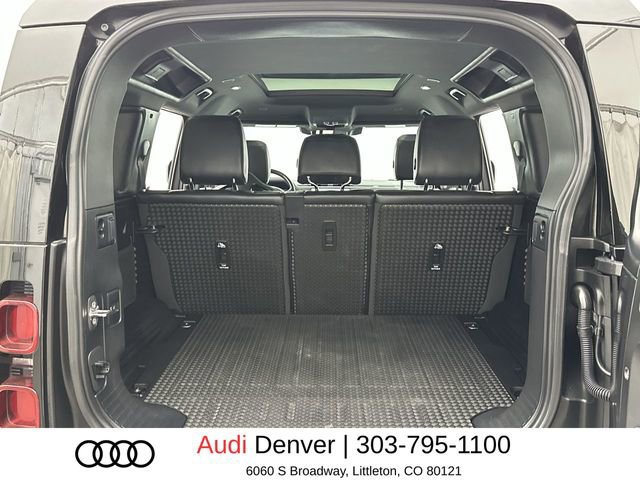 Used 2022 Land Rover Defender 110 X-Dynamic SE image 24