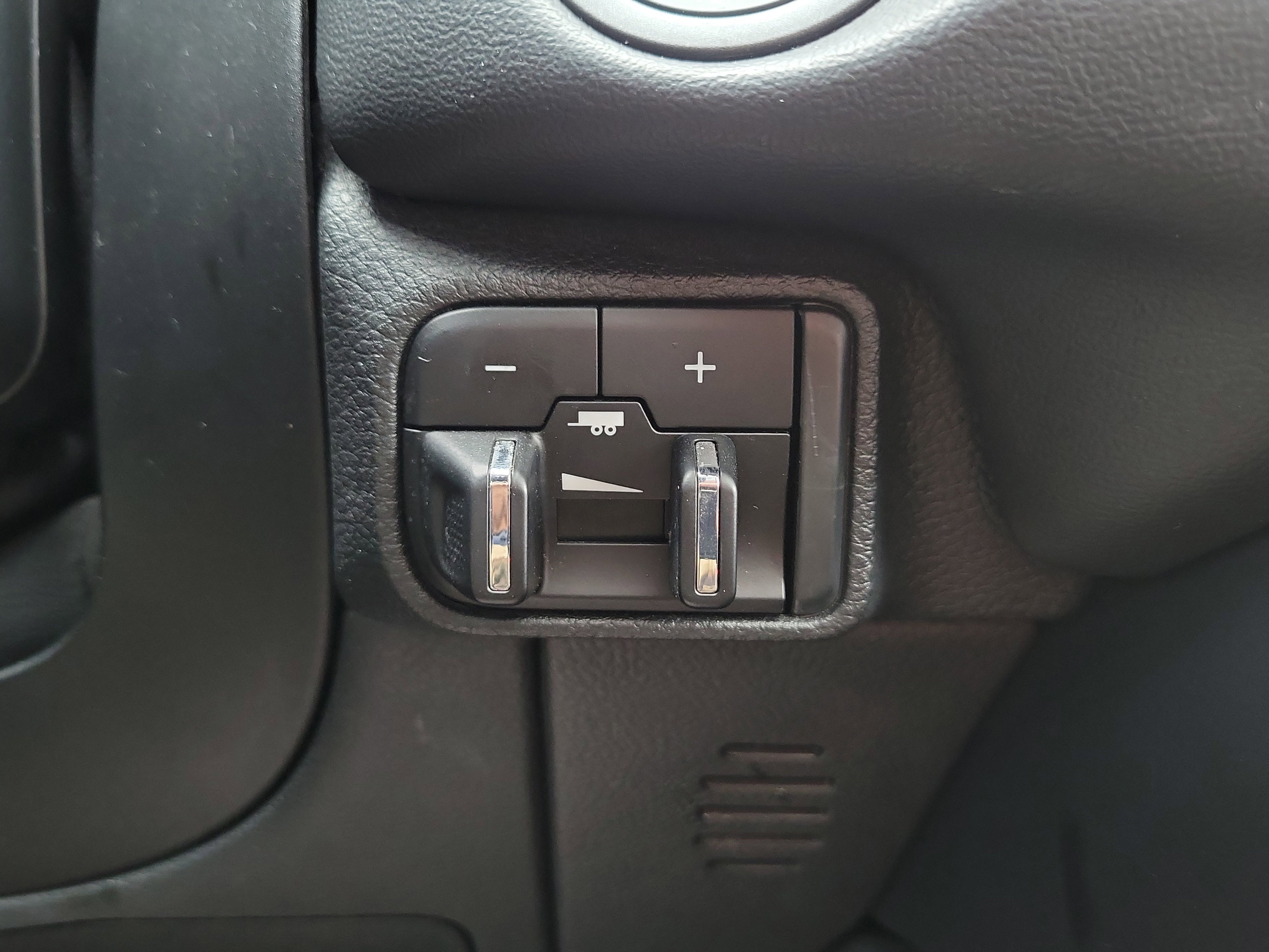 Used 2024 Dodge Durango GT image 30