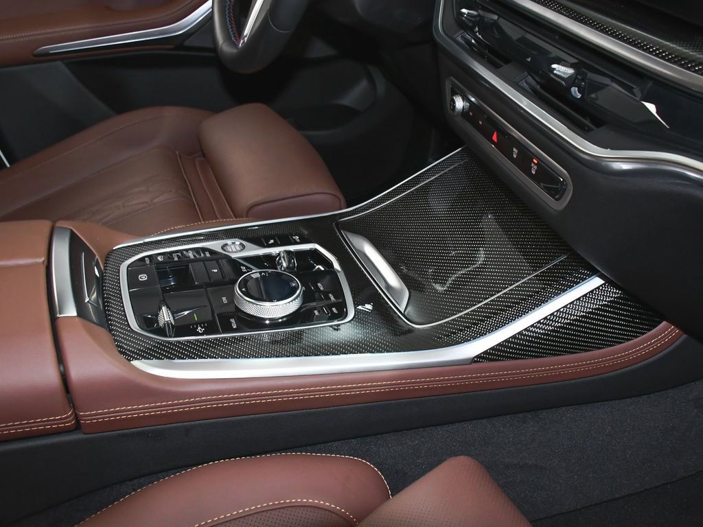 Used 2026 BMW X7 M60i image 67