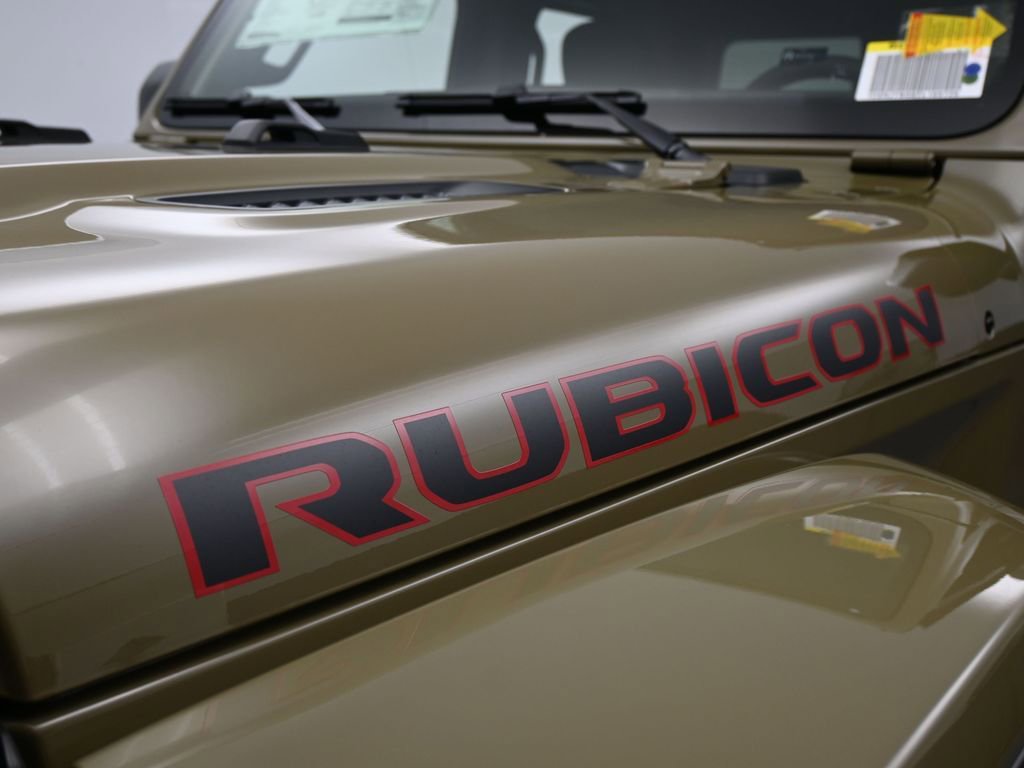 New 2026 Jeep Gladiator Rubicon w/ Steel Power Dome Hood Package AWD/4WD image 28