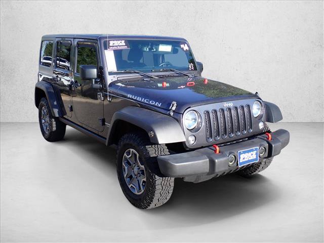 Used 2014 Jeep Wrangler Unlimited Rubicon w/ Connectivity Group AWD/4WD image 6