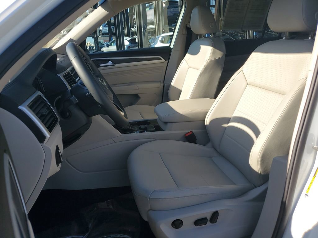 Used 2023 Volkswagen Atlas SE w/ Panoramic Sunroof Package image 20