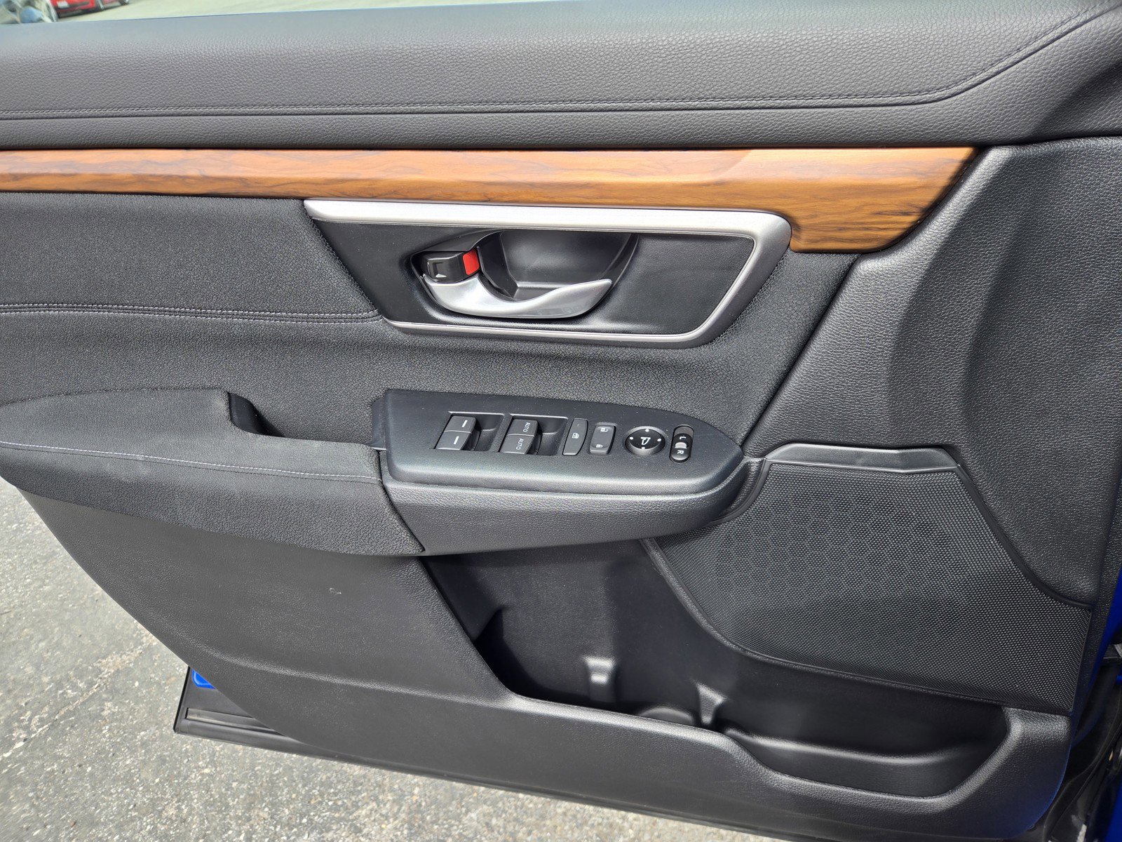 Used 2020 Honda CR-V EX image 25