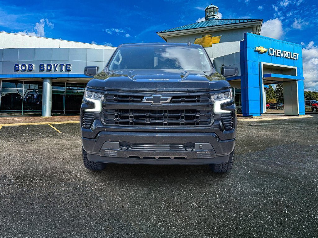 Used 2023 Chevrolet Silverado 1500 RST w/ Convenience Package II AWD/4WD image 7
